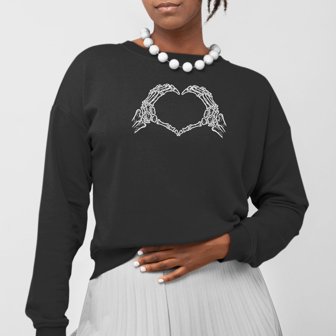 Sweat Adulte Coeur mains squelette Noir